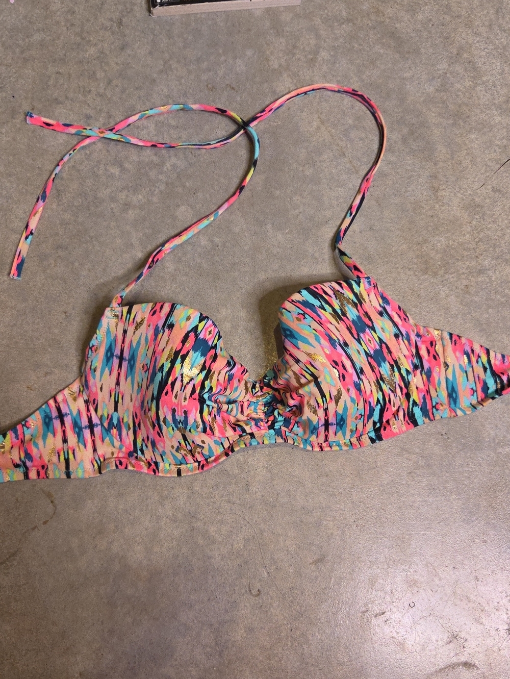 Shade & Shore Multicolor Bikini Top in Pink, Blue, Yellow and Black